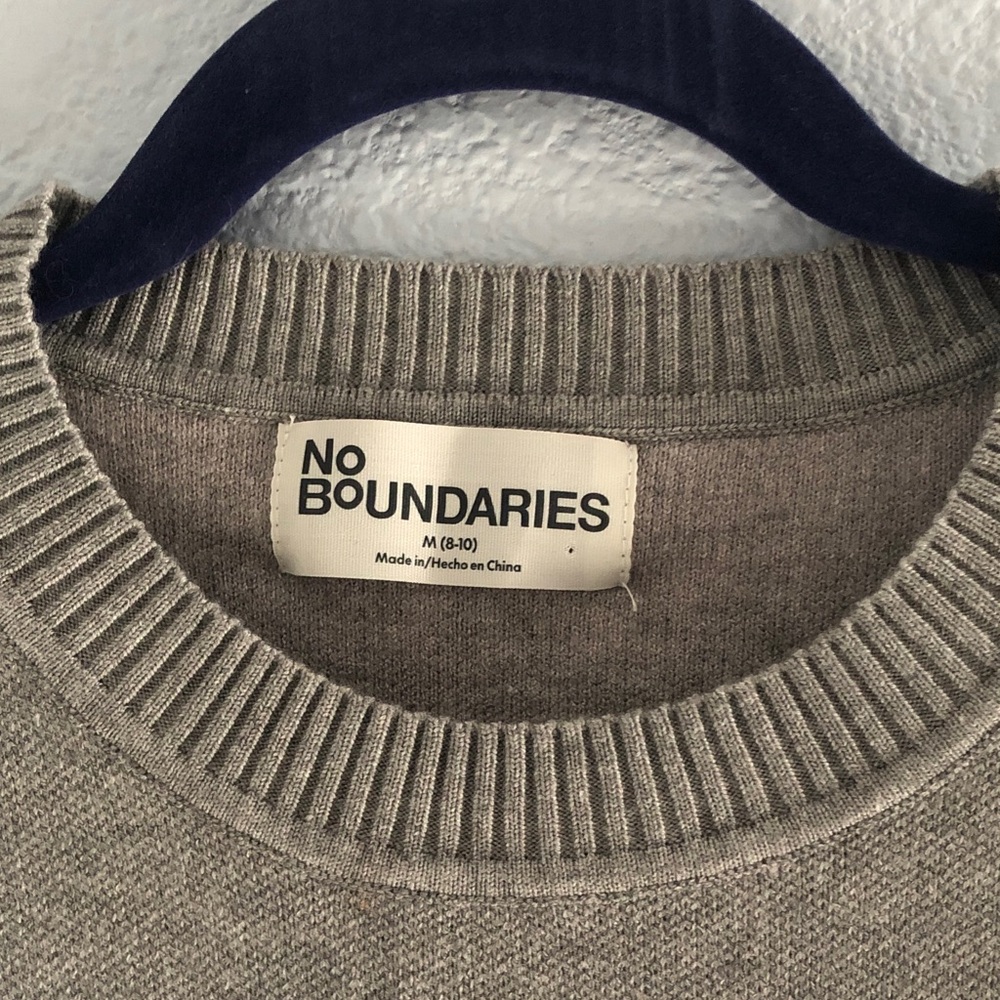 No Boundaries Gray Crewneck Sweater with Pink Bow - Picture 2 of 3
